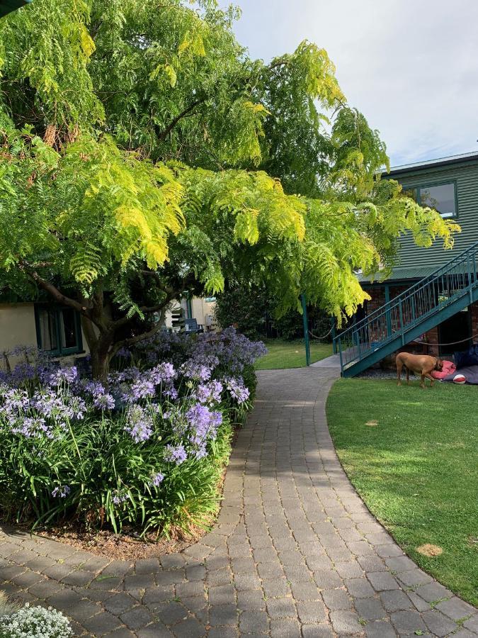 The Old Countryhouse Christchurch Bagian luar foto